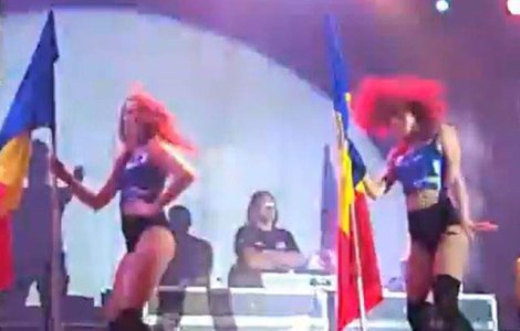 Tricolorul, folosit pe post de bara de dans