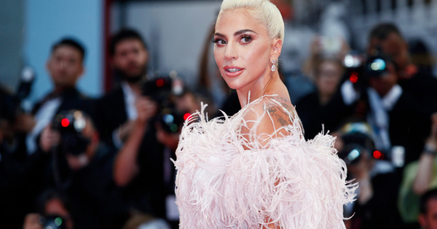 Lady Gaga a dezvăluit că a fost violată de producătorul său când avea 19 ani