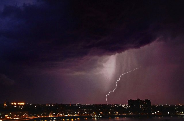 Pronoza meteo | Duminică, 23 mai 2021. Averse cu tunete și fulgere la munte; cer variabil în rest