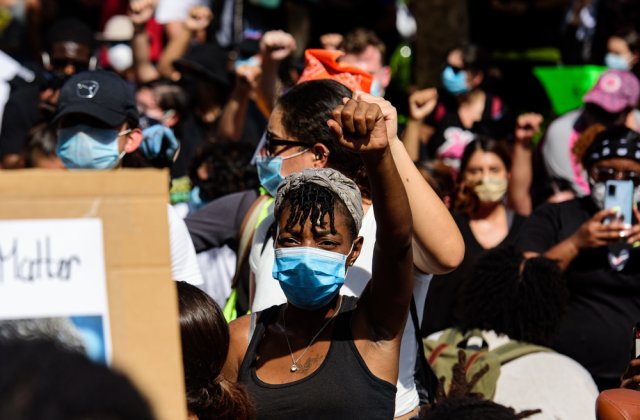 Sasha Johnson, activistă &bdquo;Black Lives Matter&rdquo;, a fost &icirc;mpușcată la Londra