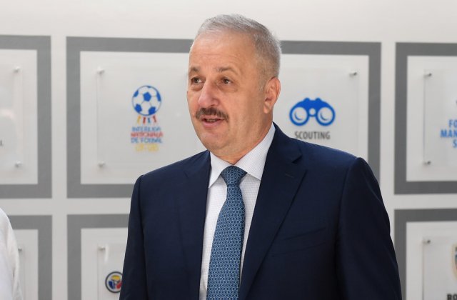 Vasile D&icirc;ncu: Aroganța premierului C&icirc;țu este absolut gratuită