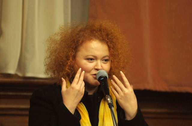 Narcisa Suciu a revenit în România. Ce a determinat-o pe artistă să vină acasă: „Am simțit că-mi pierd mințile”