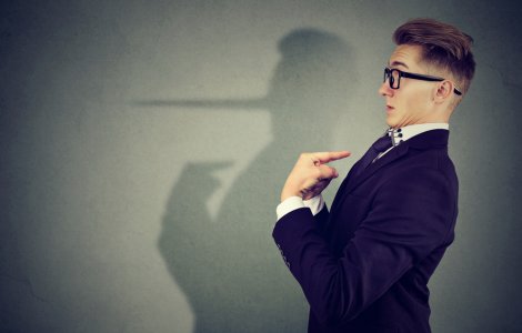  Top  Ferește-te de ei: Top 5 cele mai mincinoase zodii