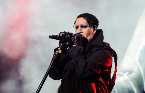 Mandat de arestare pentru cântărețul Marilyn Manson