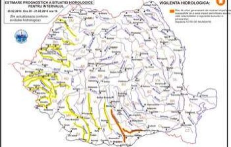 Cod galben de inundatii in 15 judete din tara