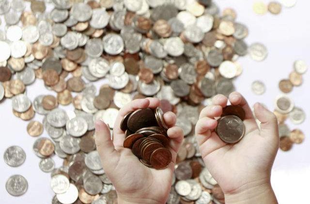 Italia: Peste 3 mii de pretinsi saraci si invalizi au primit ajutoare de 1 mld. euro