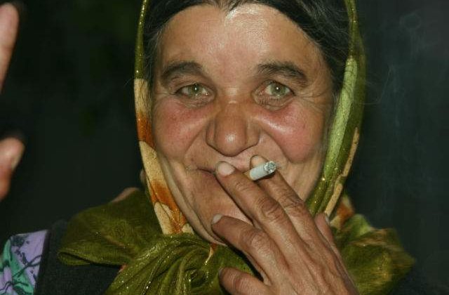 Circa 20 mii de romi, majoritatea romani si bulgari, traiesc in Franta