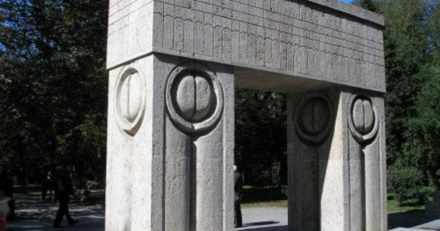 De ce sa te mandresti ca Brancusi este roman