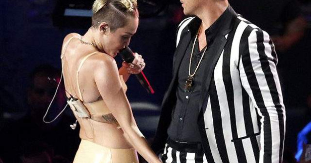  Video  Cine a fost diva galei MTV Video Music Awards