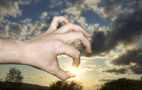 In nevoie disperata de bani, Spania va "taxa" soarele