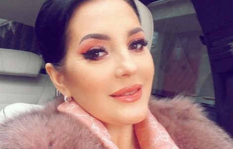 Angela Rusu a devenit mamă pentru a treia oară. Primele imagini cu bebelușul