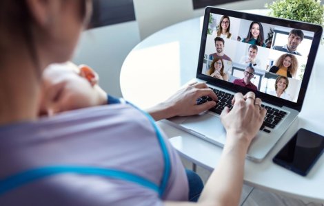 Munca la birou vs. munca de acasă. Beneficii și dezavantaje