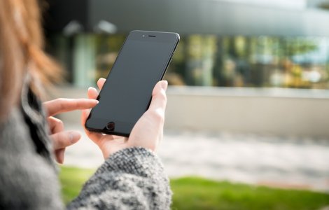  Top  Ce spune despre tine felul în care îți utilizezi telefonul mobil