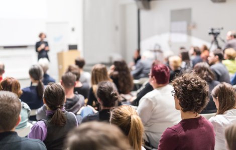 Studenții, dezamăgiți de facultăți. 34% cred că acestea nu-i pregătesc îndeajuns