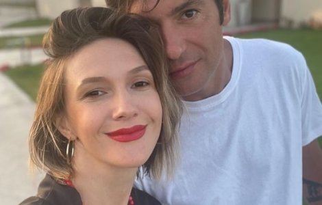 Adela Popescu, jignită de fani. Mesajul lui Radu Vâlcan, în apărarea soției sale