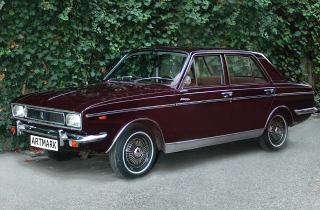 Limuzina lui Ceaușescu, un cadou de la Șahul Iranului, rămâne în România. A fost cumpărată de un colecționar privat