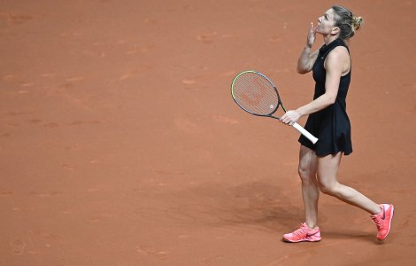 De ce accidentează Simona Halep atât de des?
