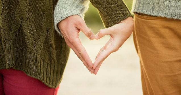  Top  Lucruri pe care ar trebui să le faci într-o relație la distanță