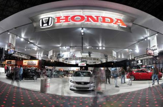Honda profita si depaseste Toyota la cota de piata