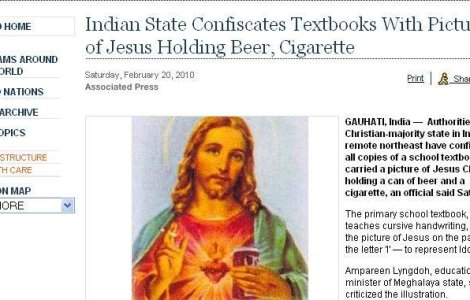 Iisus apare in manuale catolice din India cu o bere si o tigara in mana