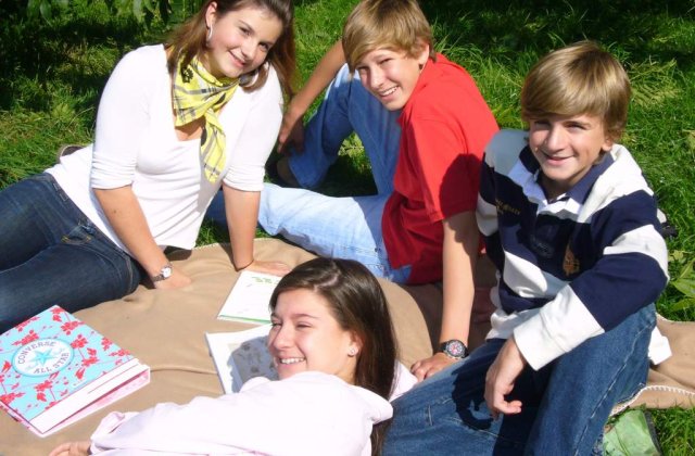 Cele mai prestigioase licee private din M. Britanie, in Romania