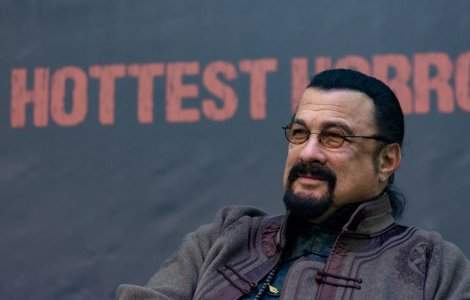 VIDEO - Steven Seagal s-a alăturat unui partid pro-Kremlin