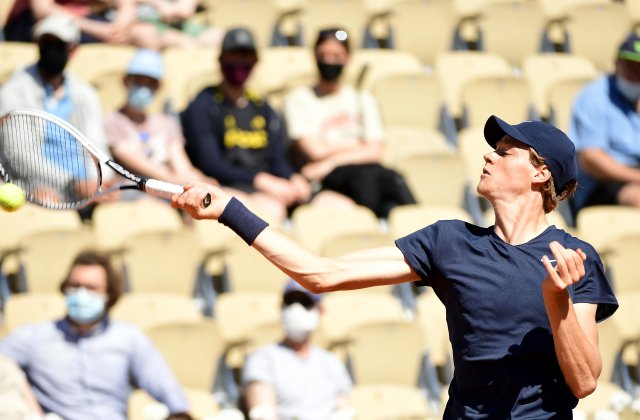 Publicul de la Roland Garros, dat afară de pe terenuri. Meciul s-a terminat cu porțile închise. Motivele