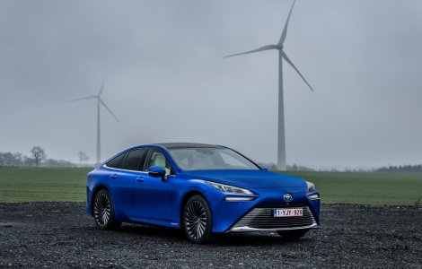 Nou record mondial: Toyota Mirai a parcurs 1.003 kilometri cu un singur plin de hidrogen