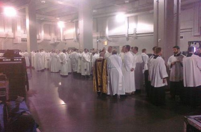 Un preot paroh din Spania se prostitua pe internet