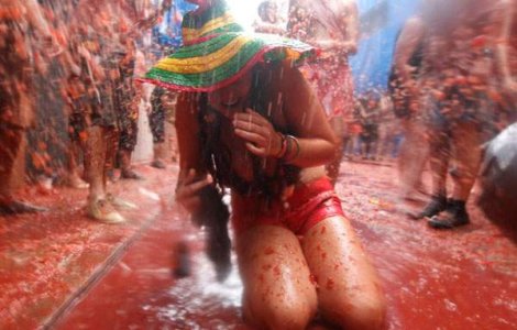 Foto  Festivalul Tomatina din Spania, editia din 2013