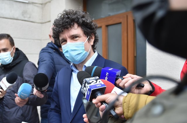 Nicușor Dan spune că pistele de biciclete construite de Firea sunt &bdquo;inutile&rdquo;