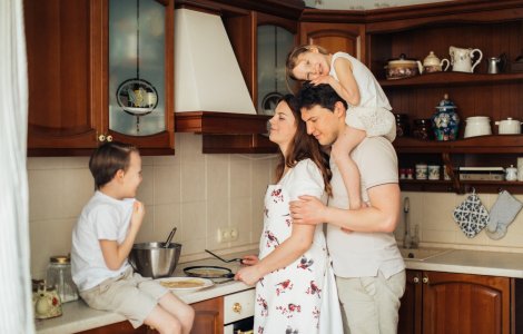  Top  7 fraze prin care părinții pot distruge relația dintre frați