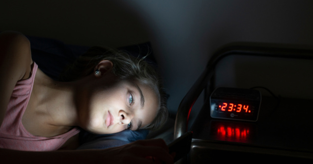  Top  Trăiește în prezent! Cum să îți controlezi gândurile înainte de culcare