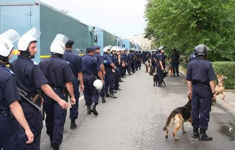 Peste 600 de jandarmi romani la meciul Urziceni-Liverpool