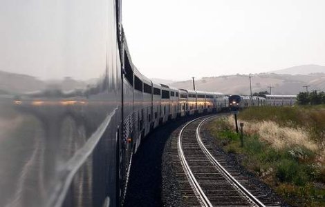 CFR pregateste o majorare a tarifelor