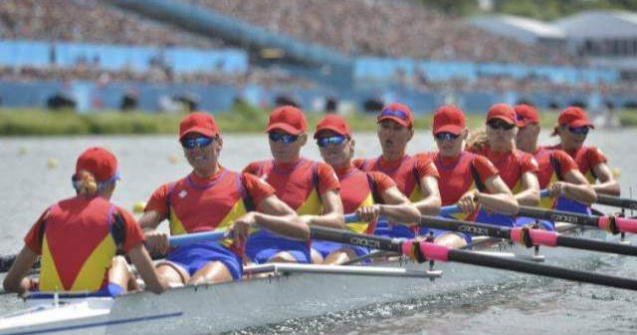 Echipajul feminin de 8+1 al Romaniei, argint la CM de canotaj