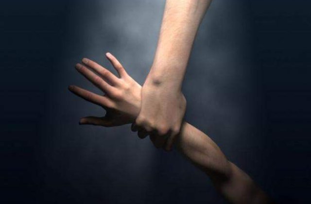 Este de trei ori mai probabil ca un barbat sa moara inecat decat o femeie