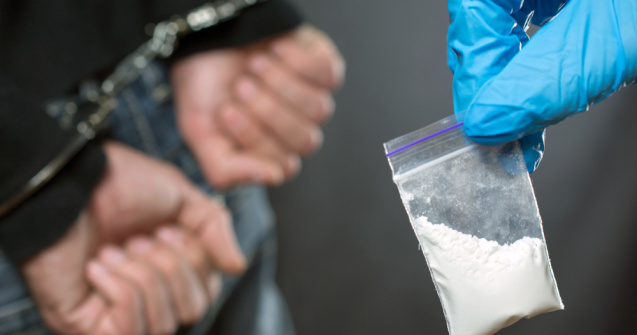 Şapte persoane din Sălaj, arestate preventiv pentru trafic şi consum de droguri