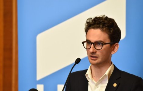 Iulian Bulai, mesaj ironic după prăbușirea Cascadei Bigăr: Nu avem cărți poștale cu aceasta modificată în Photoshop