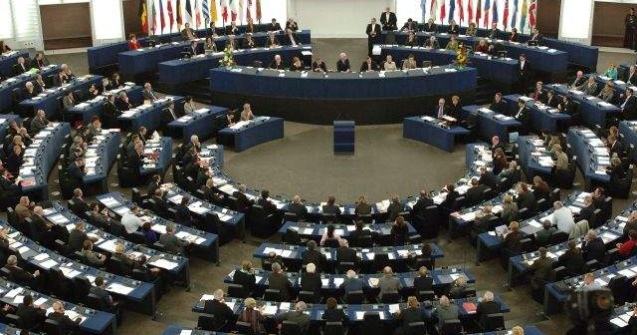 Silaghi si Hellvig ar urma sa preia cele doua mandate vacante in PE ale PNL