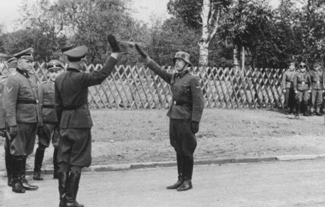 Justitia germana va ancheta 30 de presupusi gardieni de la Auschwitz