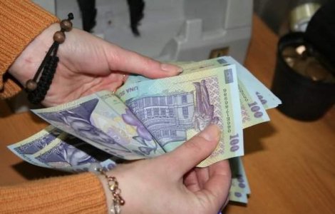 Castigul salarial a crescut in iulie cu 1,8%, la 1.635 lei