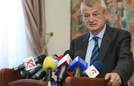 Scandalul cainilor maidanezi: PDL acuza USL ca il acopera pe Oprescu