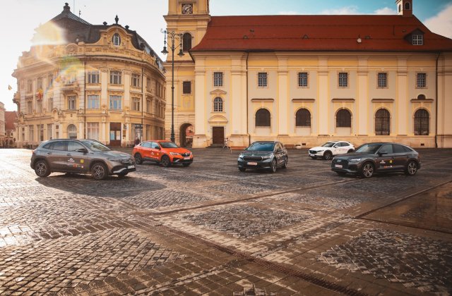 Aventour la feminin, a doua zi: Mica Elveție de la Zărnești și un curcubeu în Piața Mare din Sibiu