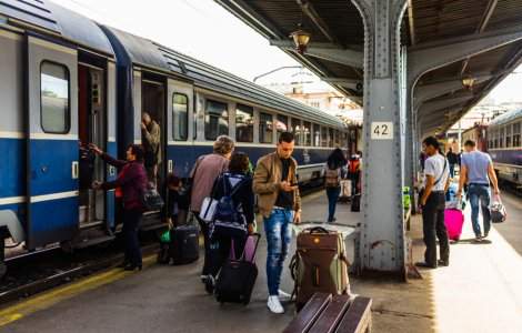 CFR Călători lansează o aplicație mobilă pentru achiziția biletelor