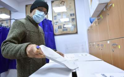 Începe campania electorală...