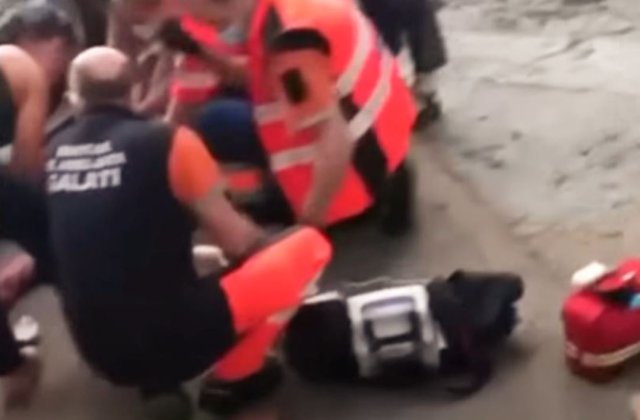 Atac mafiot s&acirc;ngeros &icirc;n fața copiilor. Agresorul a fredonat o piesă hip-hop &icirc;n drum spre arest: &bdquo;Garda și-a adunat forțele!&rdquo;