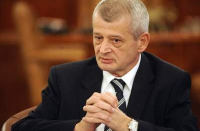 Oprescu ofera mai multe detalii despre referendumul sau pentru eutanasiere