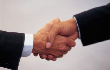 Altruismul este singurul mod prin care omenirea va evolua