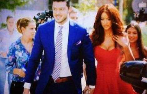 Bianca Dragusanu si Victor Slav s-au luat "cu acte in regula"